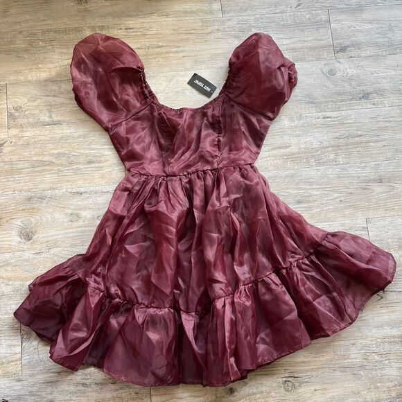 Hot Topic Cosmic Aura Dress Small Maroon Tiered Puff Sleeve Ruffle Mini NWT - Picture 1 of 7